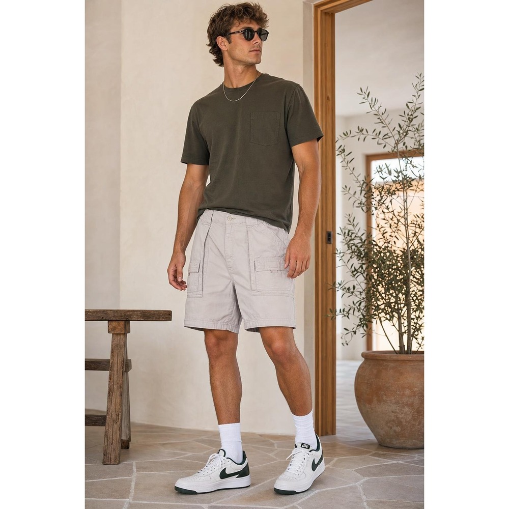 St John's Bay Cargo Shorts Men's 34 Beige Utility Outdoor Carpenter Casual Twill